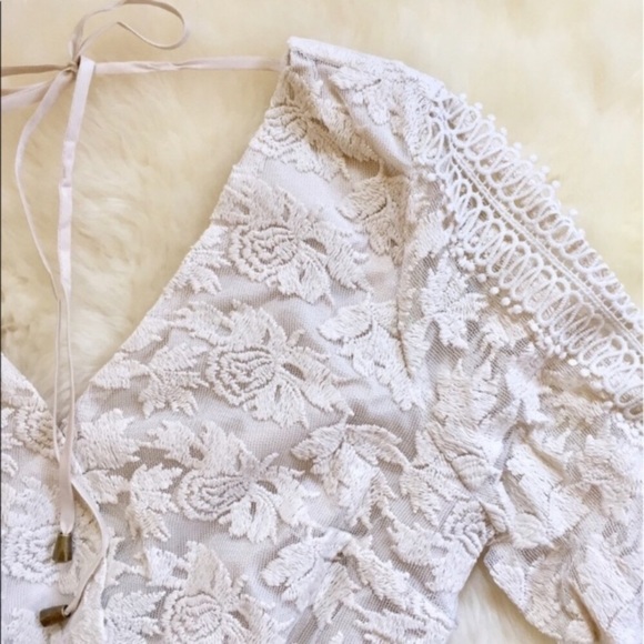 Adelyn Rae Open Back Floral Lace & Crochet Romper - Picture 3 of 8